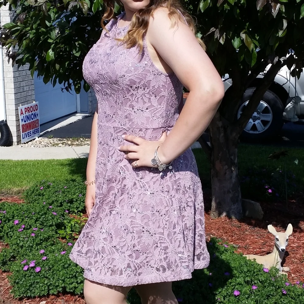 Speechless Size 15 Dress Sleeveless Lilac with Sequins Lace Overlay Juniors